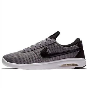 Nike Air Max SB Bruin Shoes